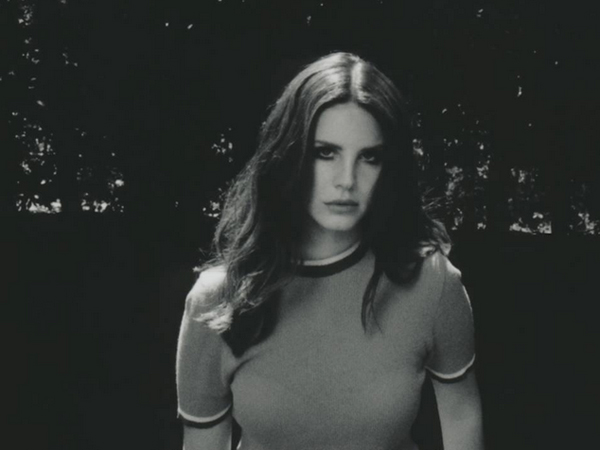 Lana Del Rey revient avec “Big Eyes”